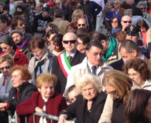 25 aprile 2012, in p.Loggia, con Bisinella e Girelli