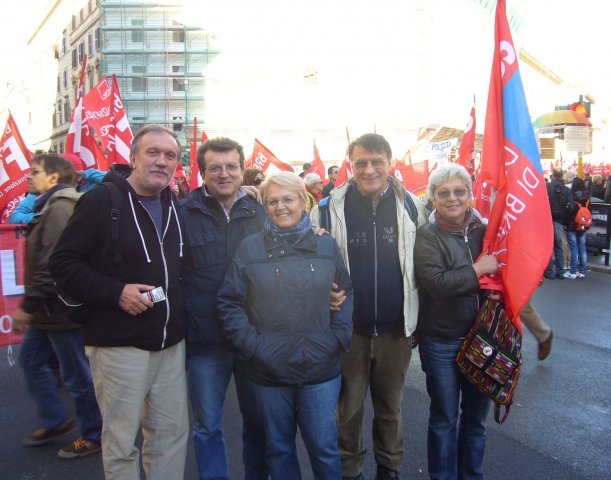 Manifestazione Cgil Roma  25.10.14. Da sin: Fausto, Marco, Manuela, Claudio, Oriella