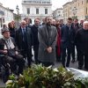 Omaggio in piazza Loggia dell'avv. Ambrosoli, candidato per la Lombardia. 23.11.12